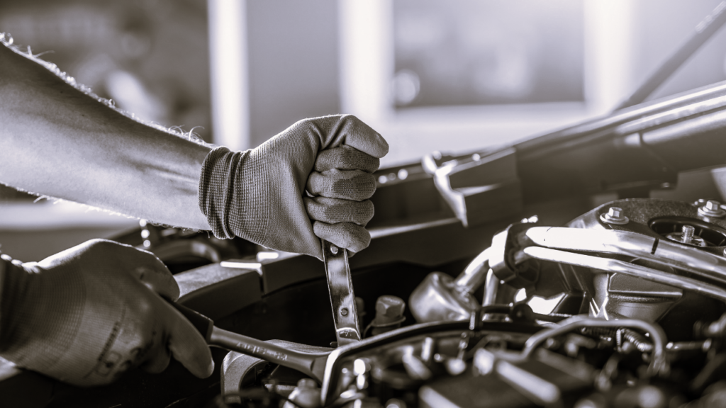 czyste i uporządkowane stanowisko pracy w serwisie autofix